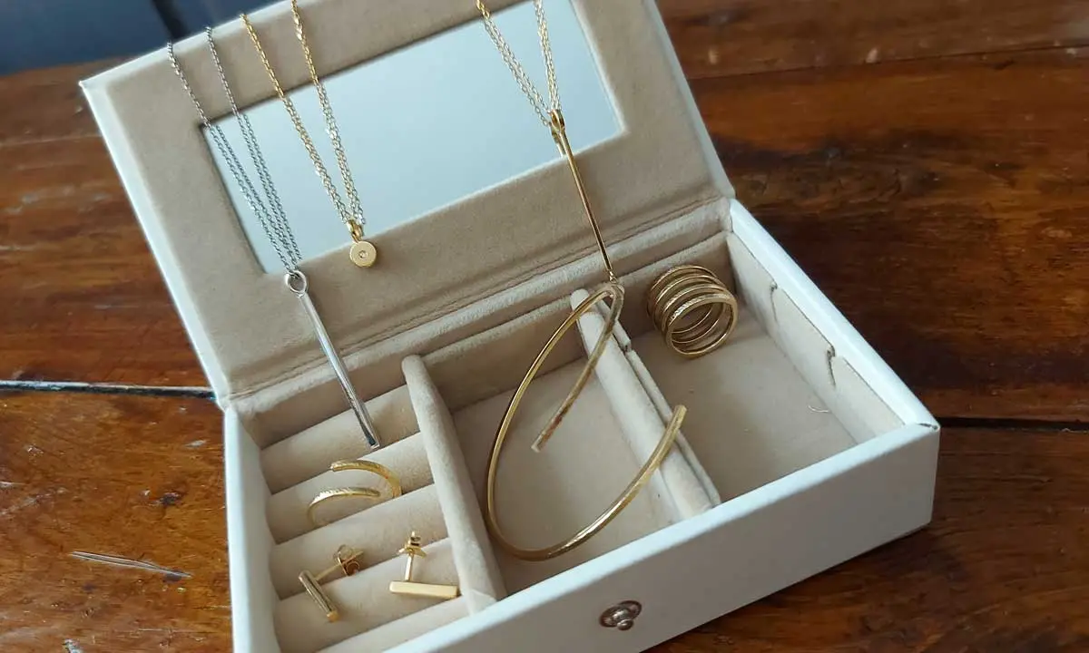 Nudos Collares de Cuero: Significado, Estilos y Cómo Desatarlos - Cómo desatar nudos de collares nudos collares de cuero - Cómo desatar nudos de collares