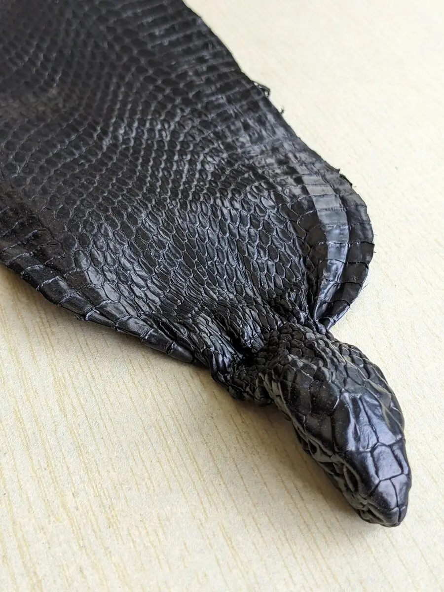 Artesanías con Cuero de Víbora: Un Arte Tradicional y Controvertido - Cómo es el cuerpo de la víbora artesanias con cuero de vivora - Cómo es el cuerpo de la víbora