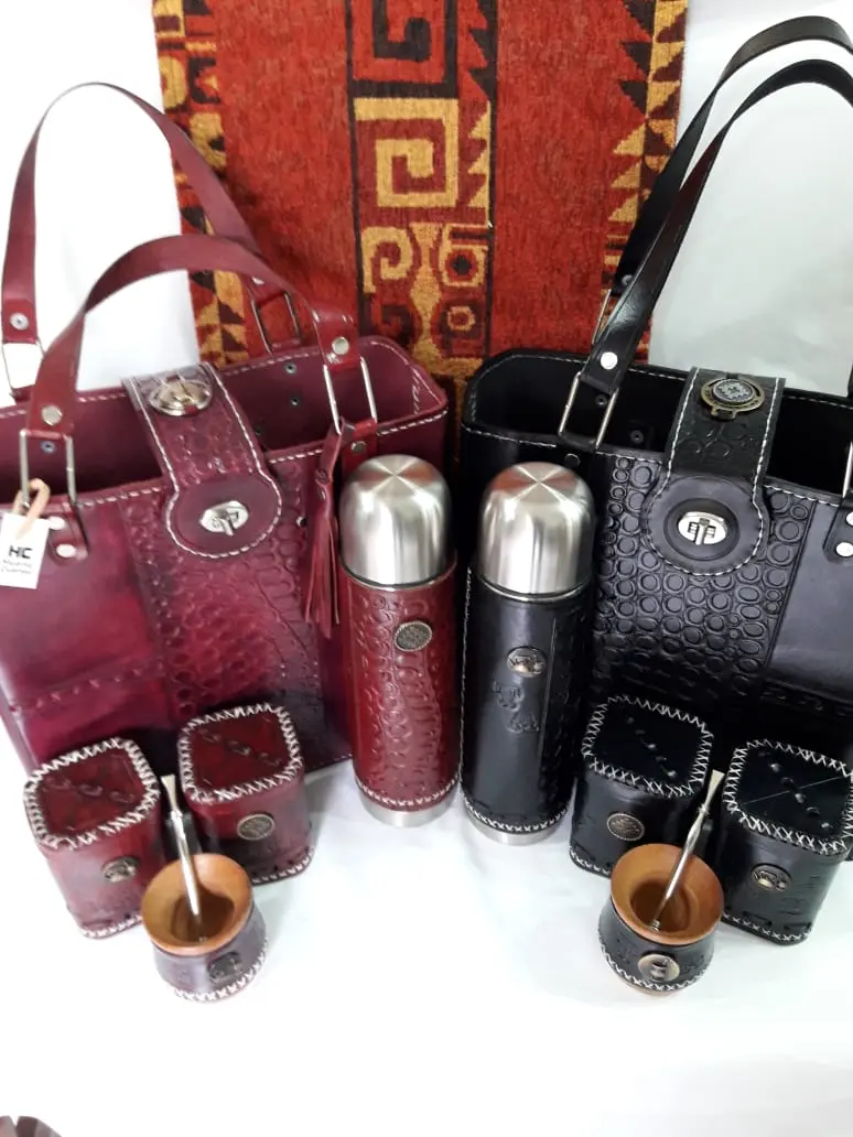 El Bolso de Cuero Perfecto para tu Equipo de Mate: Guía Completa - Cómo se llama donde llevas el mate bolso cuero para equipo de mate - Cómo se llama donde llevas el mate