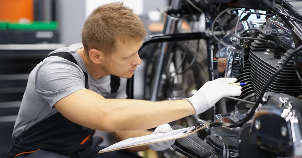 Marroquinería para Asientos de Moto: Guía Completa para una Comodidad y Estilo Inigualables - Cómo se llama la parte de atrás del asiento de la moto marroquineria para asiento de moto - Cómo se llama la parte de atrás del asiento de la moto