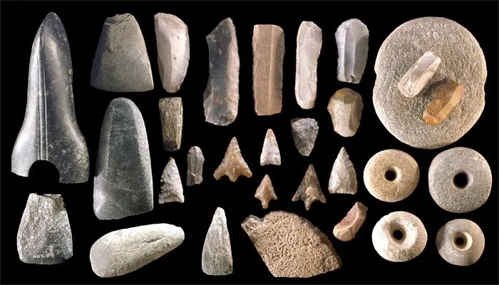 Lascas de piedra retocadas: herramientas esenciales en la prehistoria - Cómo se llama la piedra de la prehistoria hoja o lasca de piedra retocada para limpiar cueros - Cómo se llama la piedra de la prehistoria
