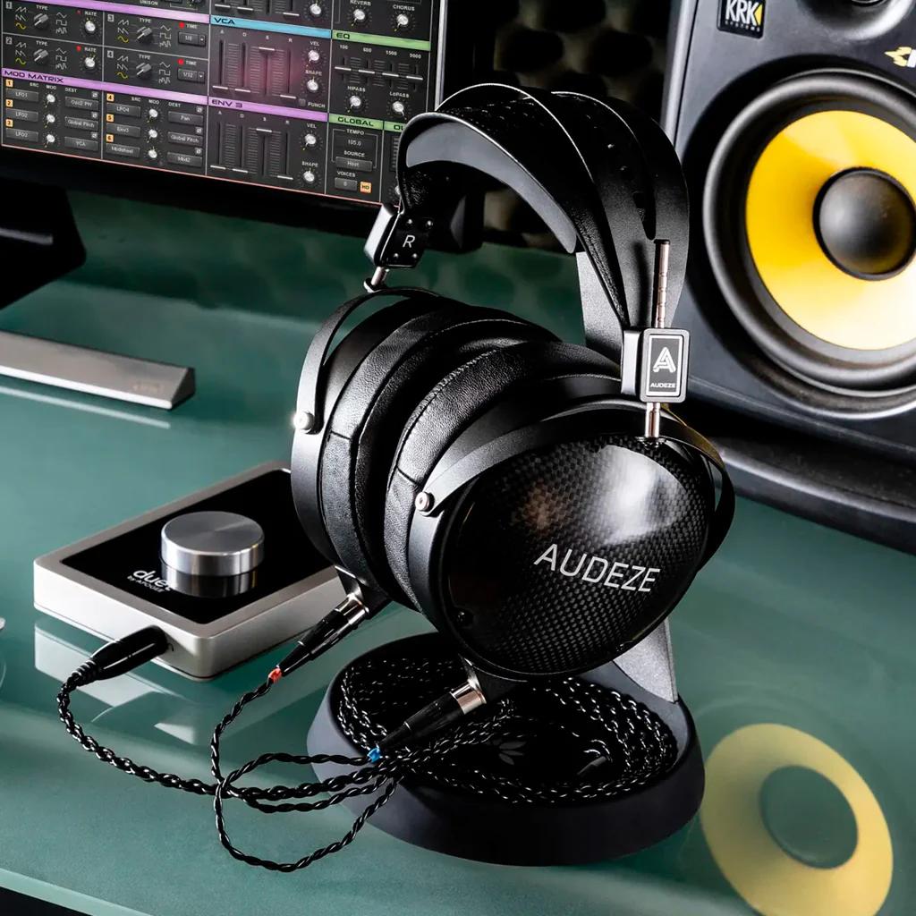 Auriculares Sentey Nexus In-Ear: Un Estuche de Cuero para tu Música - Cómo se llaman los auriculares que te cubren toda la oreja auricular sentey nexus in ear estuche de cuero - Cómo se llaman los auriculares que te cubren toda la oreja