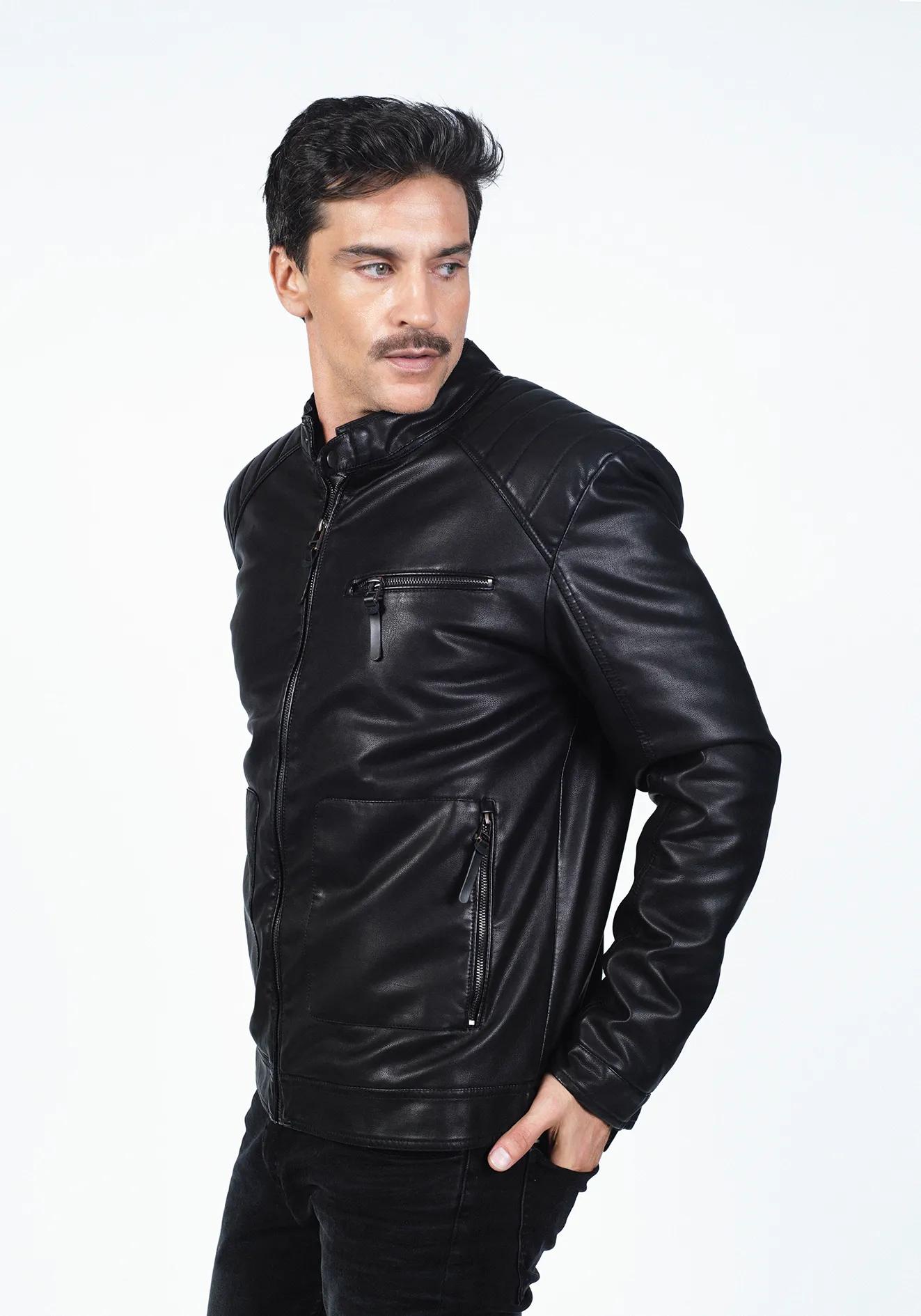 La Campera: Un Viaje a Través del Tiempo y los Estilos - Dónde se creó la campera campera cuero ona saez - Dónde se creó la campera
