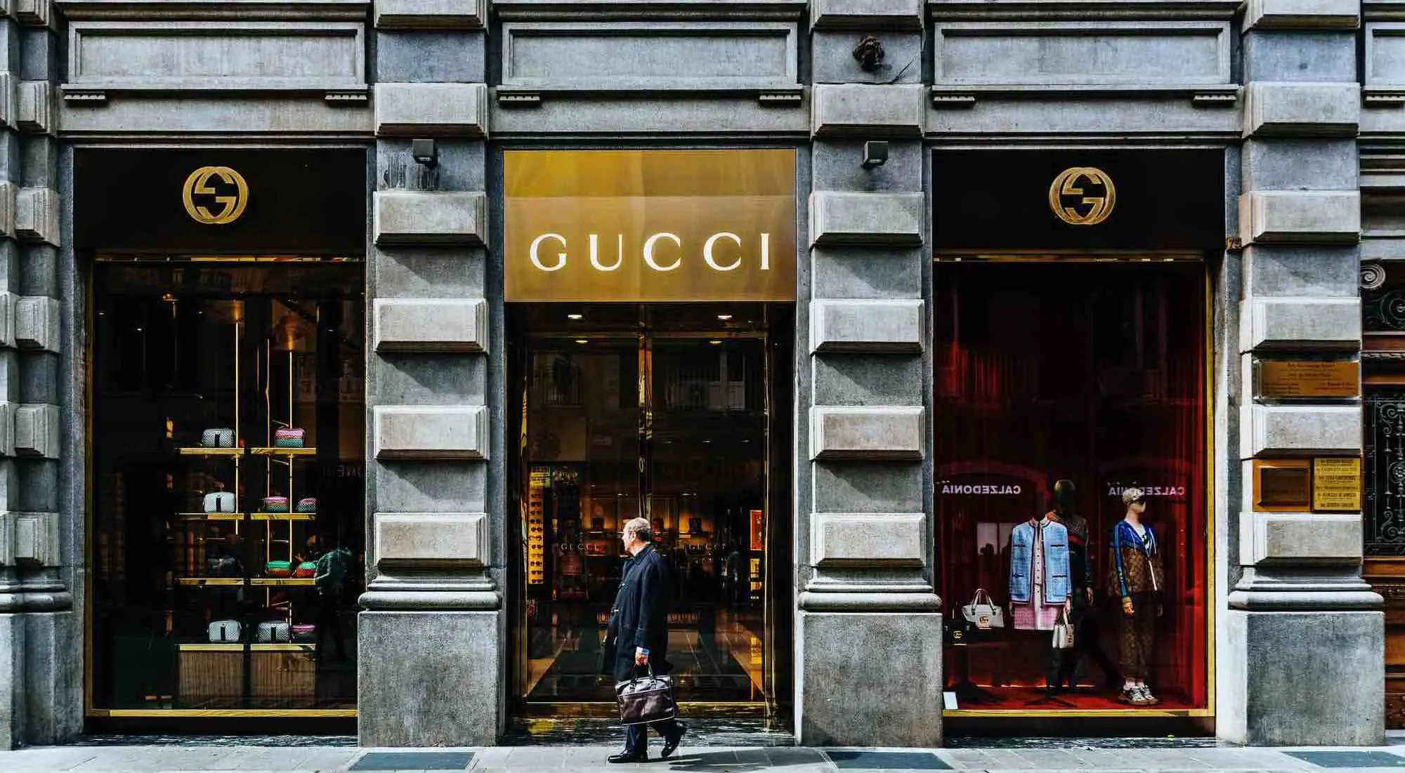Gucci y la sostenibilidad: ¿Es realmente una marca ética? - Es sostenible el cuero Gucci cueros que usan ecologicos guccci - Es sostenible el cuero Gucci