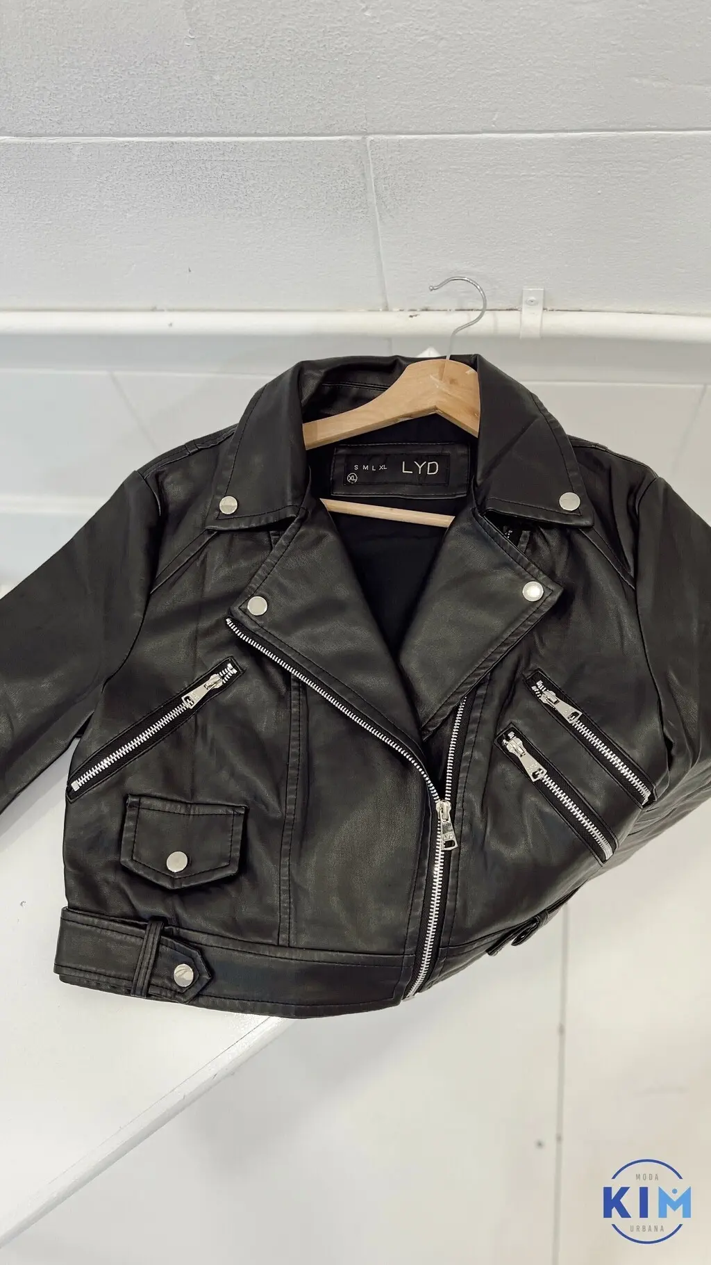 Bolsillos en Camperas de Cuero: Guía Completa - Qué tela se utiliza para hacer bolsillos bolsillo cierre campera cuero - Qué tela se utiliza para hacer bolsillos